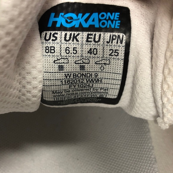 Hoka Women's All-White Sz 8 B Bondi 9 Sneakers - Picture 6 of 7
